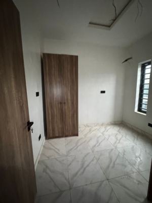 Shared Road Downstairs, Orchid Road, Lekki, Lagos, House for Rent