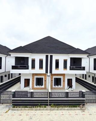 Exquisitely Carved 4 Bed Semi-detached Home with Bq, Orchid, Lekki, Lagos, Semi-detached Duplex for Sale