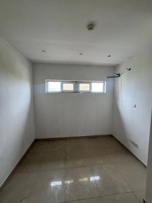 Self Contained Bq, Pinnock Beach Estate, Osapa, Lekki, Lagos, Flat / Apartment for Rent