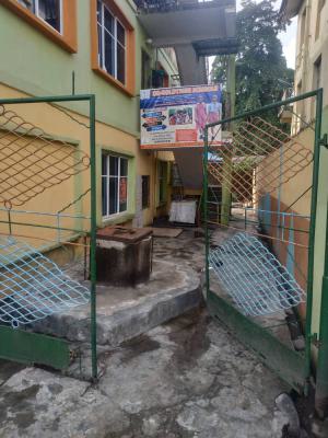 Fenced and Gated 2 Storey  Building with 6 Rooms Each  Floor, Lawani Street, Ojuelegba, Surulere, Lagos, House for Sale