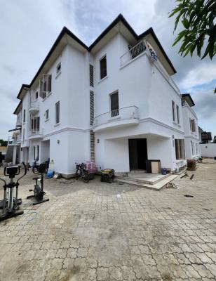 Exquisite 3 Bedroom Apartment, Lekki Phase 1, Lekki Phase 1, Lekki, Lagos, Flat / Apartment for Rent