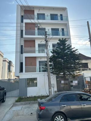 Beautiful 3bedroom Flat with Swimming Pool, Lekki Phase 1, Lekki, Lagos, Flat / Apartment for Rent