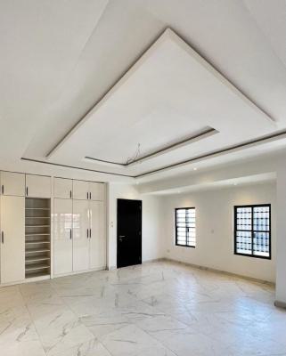 5 Bedrooms Semi Detached House with 2 Rooms Service Quarters, Lekki, Lagos, Semi-detached Duplex for Rent