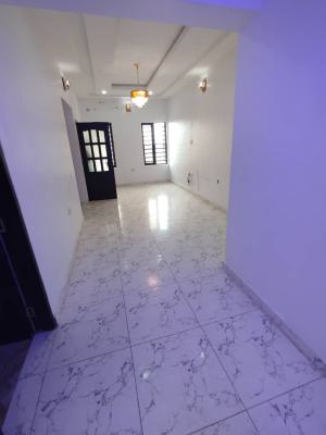 2bedroom Flat in a Secured Estate, Ikate, Lekki, Lagos, Flat / Apartment for Rent