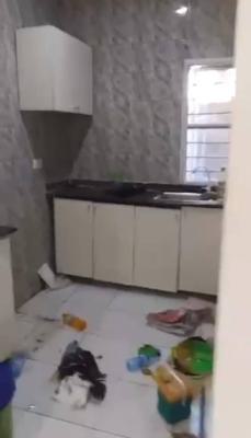 Lovely 2bedroom Flat, Onigbongbo, Maryland, Lagos, Flat / Apartment for Rent