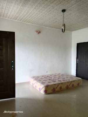 2 Bedrooms Apartment, Roundabout, Ogombo, Ajah, Lagos, Flat / Apartment for Rent