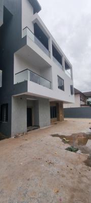 Stunning 5brm Triplex Duplex with Range of Amenities, Ikeja Gra, Ikeja, Lagos, Detached Duplex for Sale