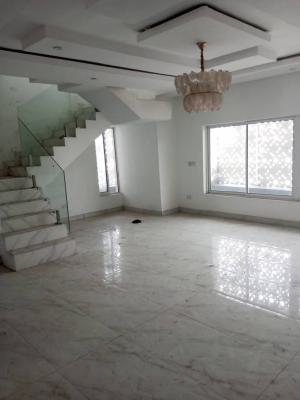 3 Bedroom Maisonette with a Penthouse, Admiralty Road, Lekki Phase 1, Lekki, Lagos, Flat / Apartment for Sale