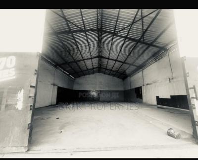 a 902sqm Warehouse at Gbagada Lagos  3 Occupants in Same Compound, at Good Location at Gbagada, Gbagada, Lagos, Warehouse for Rent