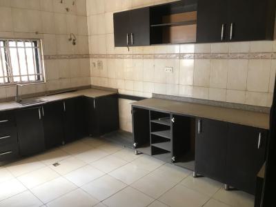 Standard 2 Bedroom Apartment, Close to Shafa Filling Station Junction, Wuye, Abuja, Flat / Apartment for Rent