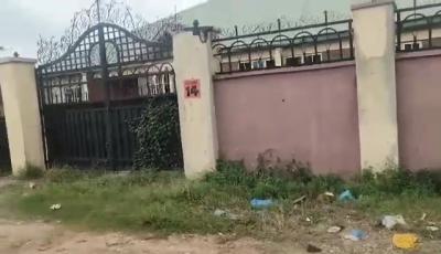 4 Bedroom Bungalow & Room & Parlour 100ft By 100ft Land, Iziengbe Street. Aideyan Road, Off Ihama Gra, Benin, Oredo, Edo, House for Sale
