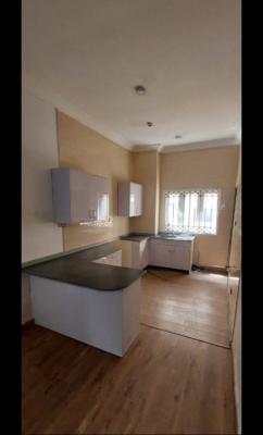 Luxury ,neat and Serviced Mini Flat in a Secured Estate, Berra Estate ,chevron, Lekki, Lagos, Mini Flat (room and Parlour) for Rent