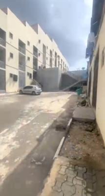 Luxury 5  Bedroom Terraces + 2 Living Rooms+ 5 Balconies+ 1 Bq, Guzape Main, Guzape District, Abuja, House for Sale