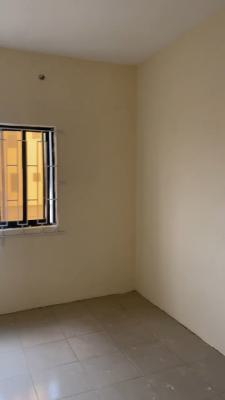 Renovated 3 Bedrooms, Up Flat with 2 Toilets and 2 Bathrooms, Police Station Axis, Ifako, Gbagada, Lagos, Flat / Apartment for Rent