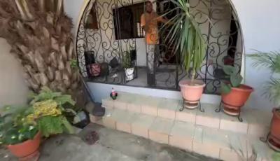 Well Renovated 3 Bedroom with Bq, Otedola, Omole Phase 2, Ikeja, Lagos, Flat / Apartment for Rent