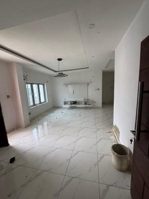 Spacious 3 Bedroom Apartment, Osapa, Lekki, Lagos, Flat / Apartment for Rent