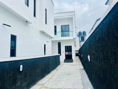 4 Bedroom Duplex in a Prime and Secure Estate, Thomas Estate, Ajah, Lagos, Detached Duplex for Sale