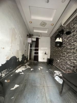 Shop Space on The Groundfloor Facing a Busy Road, Facing a Busy Road, Yaba, Lagos, Shop for Rent