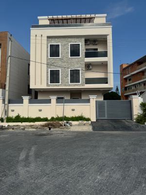 6bedroom Fully Detached House with Pool and Gym, Lekki Phase 1, Lekki, Lagos, Detached Duplex for Sale