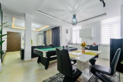 Fully Furnished 2 Bedroom Apartment, Lekki Phase 1, Lekki, Lagos, Flat / Apartment for Rent