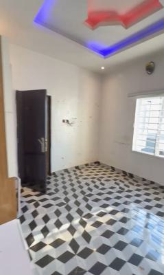 Standard Bedroom Inside a Shared Apartment., Ocean Bay Estate Orchid Road, Lekki, Lagos, Self Contain (single Rooms) for Rent