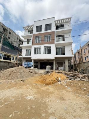 Newly Built 2 Bedrooms Apartment with Pool and Elevator, Lekki Phase 1, Lekki, Lagos, Flat / Apartment for Sale