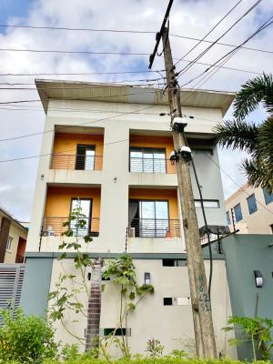 Stunning Spacious 2-bedroom Apartment with Modern Touches, Lekki Right, Lekki, Lagos, Flat / Apartment for Rent