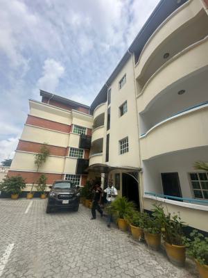 Well Maintained  & Fully Serviced 4 Bedroom Flat Penthouse, Ikoyi, Lagos, Flat / Apartment for Rent