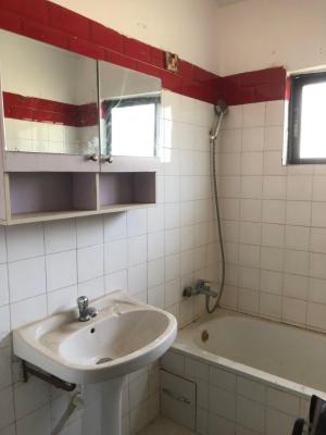 Massive 3 Bedroom Bungalow with 2 Bqs, Inside Vgc, Vgc, Lekki, Lagos, Detached Bungalow for Rent