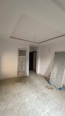 2 Bedrooms Apartment, Alagomeji Lagos, Alagomeji, Yaba, Lagos, Flat / Apartment for Rent