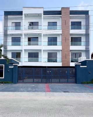 Fully Serviced 2 & 3 Bedroom Apartments, Lekki Phase 1, Lekki, Lagos, Block of Flats for Sale