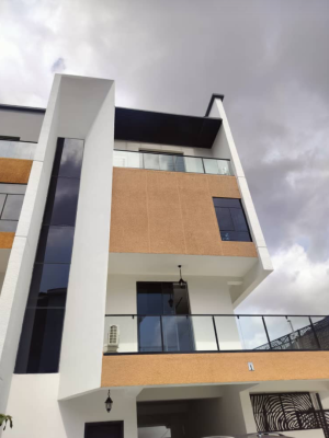 International Luxury 4 Bedroom Abode, Shonibare, Maryland, Lagos, House for Sale
