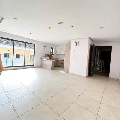 Luxurious 2 Bedroom, Ologolo, Lekki, Lagos, Flat / Apartment for Sale