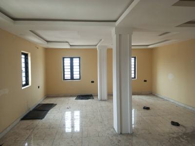 Massive Space Shop Upstairs in a Complex Directly Facing The Road, Ado, Ajah, Lagos, Shop for Rent