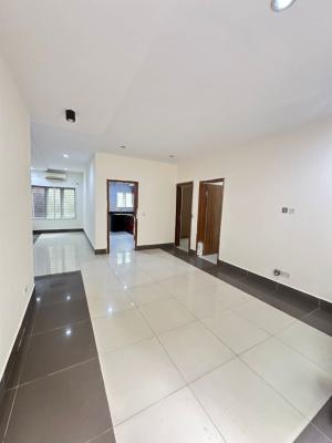 Well Built Two Bedroom Apartment Available, Oniru Estare Vi, Oniru, Victoria Island (vi), Lagos, Flat / Apartment for Rent