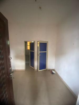 Just Out!!!  We Have Standard and Executive Roomself Contained, Fadeyi, Shomolu, Lagos, Self Contain (single Rooms) for Rent