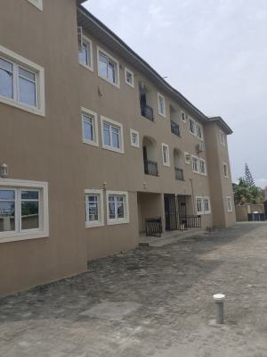 Very Spacious 3bedroom Flats Apartments, Ilaje Mobile Road, Ajah, Lagos, Flat / Apartment for Rent