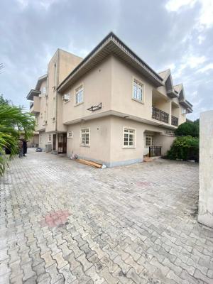 Nice 3 Bedroom Apartment, Lekki Phase 1, Lekki, Lagos, Flat / Apartment for Rent