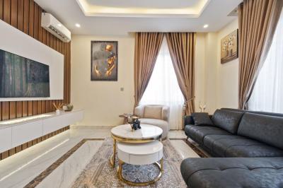 Exquisite 1bedroom Apartment, Lekki Phase 1, Lekki, Lagos, Flat / Apartment Short Let