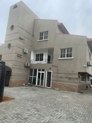 Newly Renovated 3-bedroom Apartments in Parkview with Swimming-pool*, Ikoyi, Lagos, Flat / Apartment for Rent