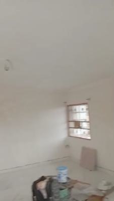 Newly Renovated Spacious  2 Bedroom with Wardrobes and Cabinets, Babs Animashaun, Surulere, Lagos, Flat / Apartment for Rent