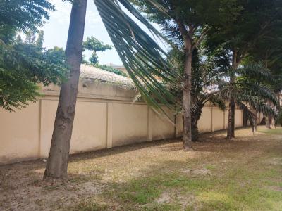 1800 Sq Mts Plot of Land with a Detached House, Along Admiralty Way, Lekki Phase 1, Lekki, Lagos, Commercial Land for Sale