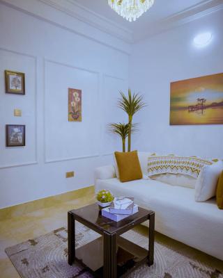 Luxury Mini Flat Apartment, Eleganza Gardens Estate Opposite Vgc, Vgc, Lekki, Lagos, Mini Flat (room and Parlour) Short Let