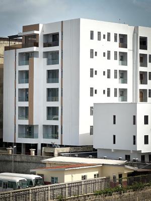 Beautiful 2 Bedroom Apartment Wishing a Serene Environment, Lekki Phase 1, Lekki, Lagos, Flat / Apartment for Sale