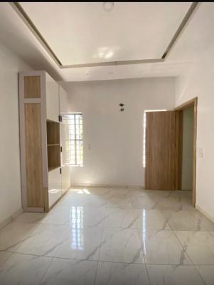 Standard Shared Apartment Comes with Ac (upstairs), Oba Anmusa Estate , Very Close to The Estate Gate, Agungi, Lekki, Lagos, Self Contain (single Rooms) for Rent