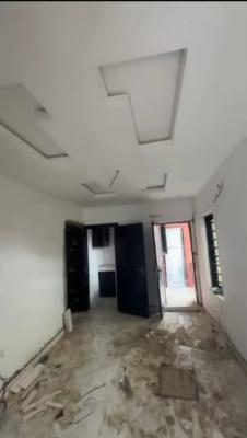Lovely Sweet Mini Flat, Palmgrove, Ilupeju, Lagos, Mini Flat (room and Parlour) for Rent