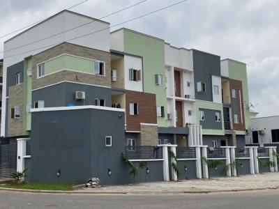 Luxury 3bedroom Apartment, Gilmor, Tarred Road, Jahi, Abuja, Block of Flats for Sale