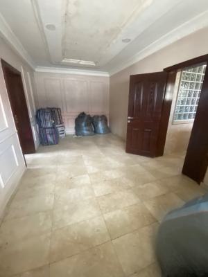 Spacious Room and Parlour Self Contained for Commercial Use, Adebayo Doherty Road Lekki Phase 1, Lekki Phase 1, Lekki, Lagos, Office Space for Rent