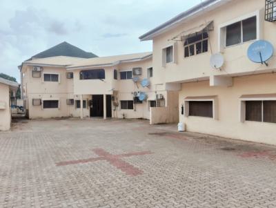 Exquisite Spacious 3 Bedroom Apartment, Utako, Abuja, Flat / Apartment for Rent
