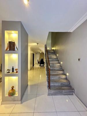 3 Bedrooms Duplex, Yaba, Lagos, Detached Duplex Short Let